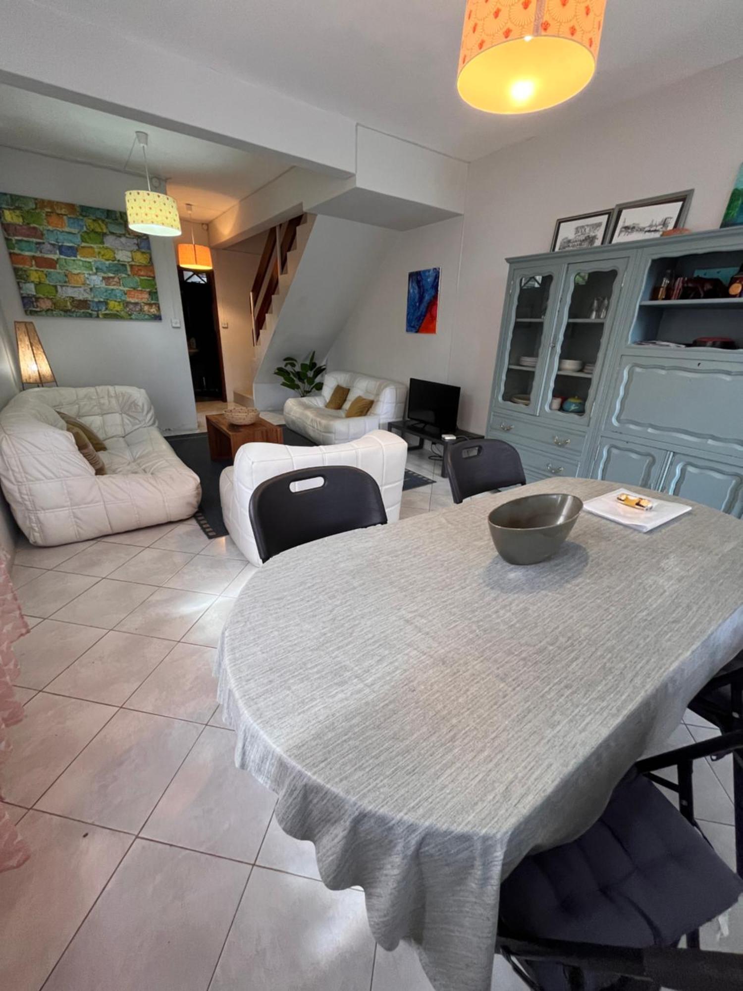 Maison Sandra Montchoisy Eksteriør billede